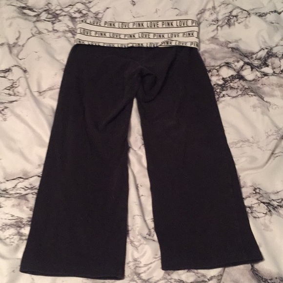 PINK yoga pants! 🖤 - Picture 4 of 4